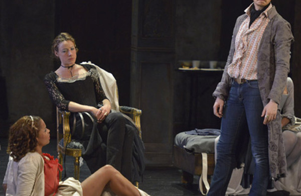 dangerous-liasons-photo_opt1