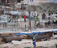 Hans Haacke, Museum Construction Site (2011), Saadiyat Island. © Hans Haacke