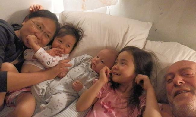 Abraham Lubelski, Community bed art or the family in a bed.