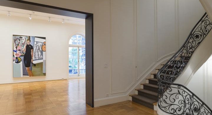 Installation view. Skarstedt, Eric Fischl Rift Raft, 2016. © Skarstedt Gallery, New York.