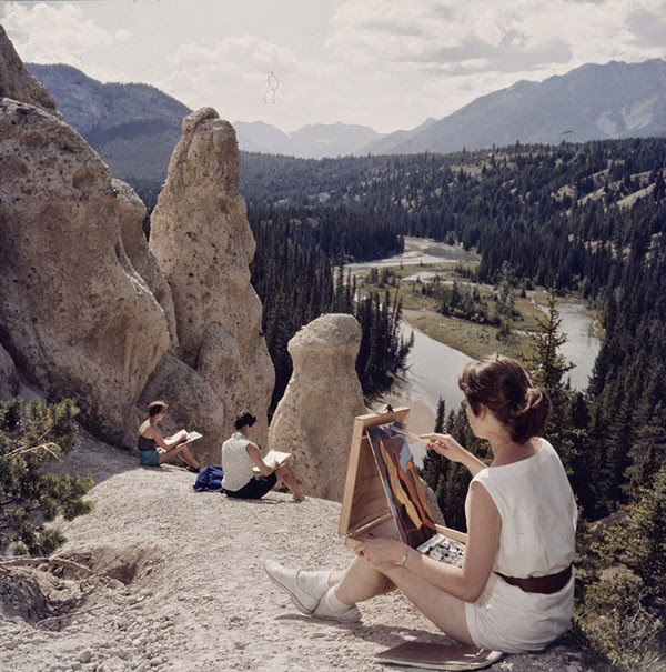 "Students painting some of the remarkable scenery in the Park", Banff National Park, Alberta, Canada. Archive photo from National Library and Archives Canada, from 1950s.